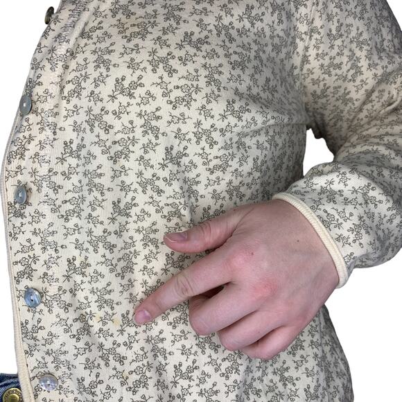 Vintage L.L. Bean Dainty Delicate Floral Garden Button Cardigan Long Sleeve XL - Picture 3 of 9
